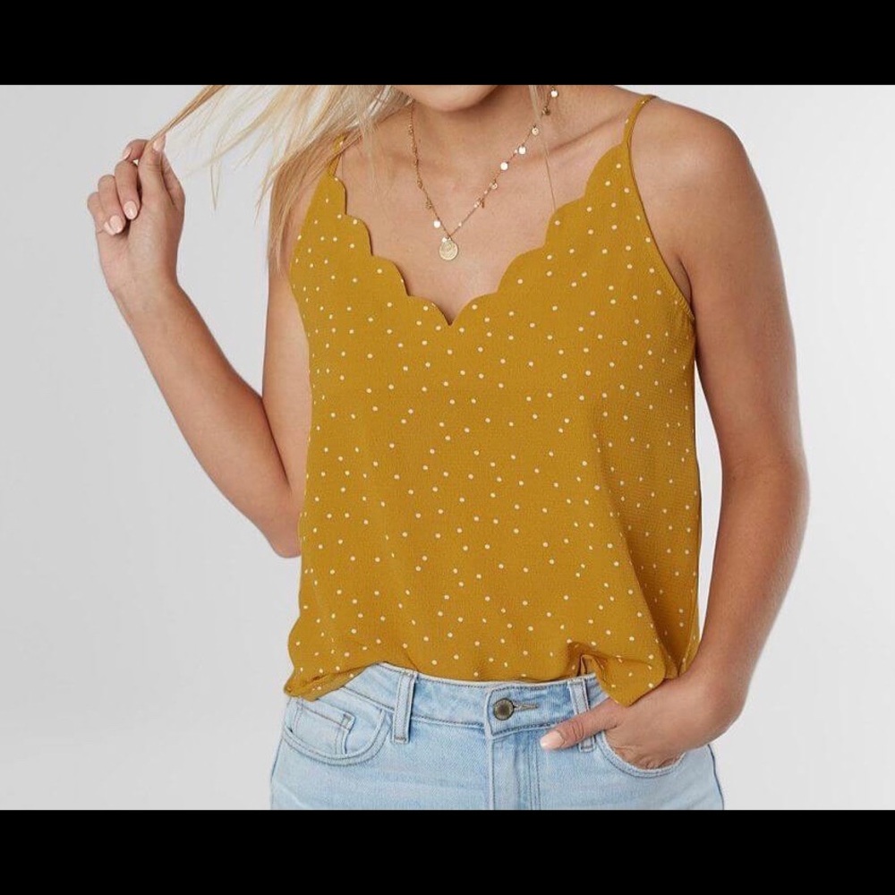 Scalloped polka dot tank top